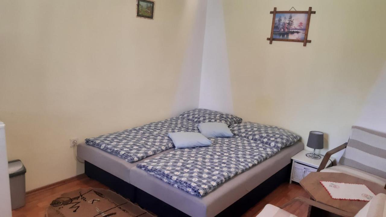 Holiday home Domcek Pre Rodinku A Priatelov Besenova